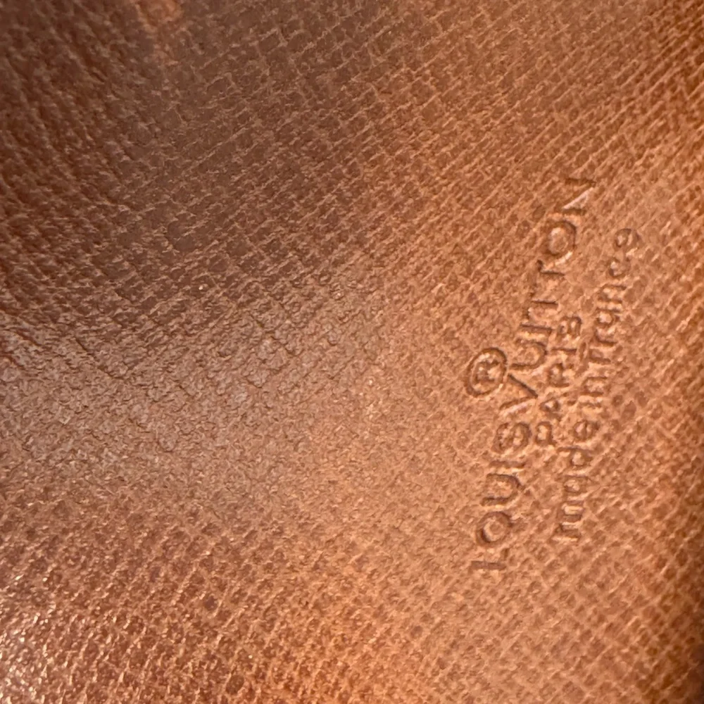 Authentic Louis Vuitton Brown Monogram Card Holder - Picture 10 of 11